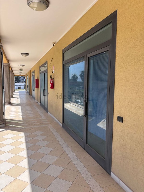 locale commerciale in affitto a San Prisco