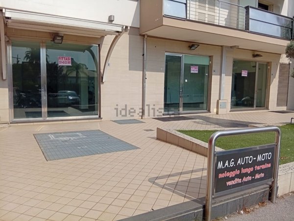 locale commerciale in affitto a San Prisco