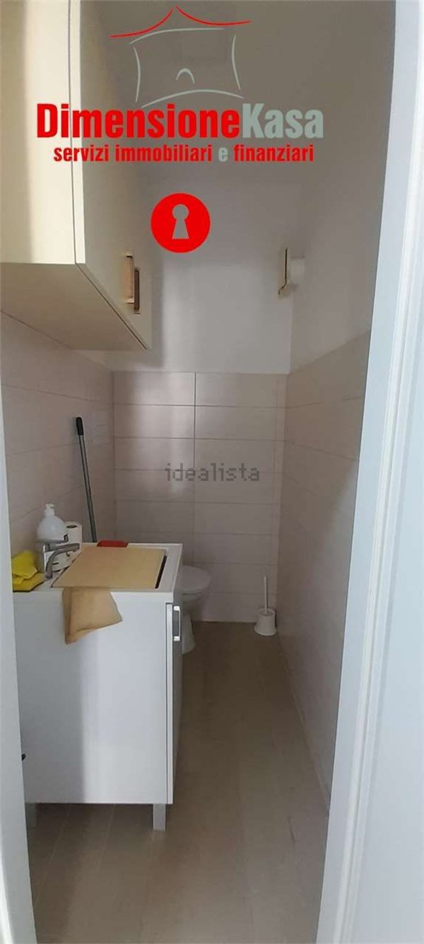 negozio in affitto a Santa Maria a Vico