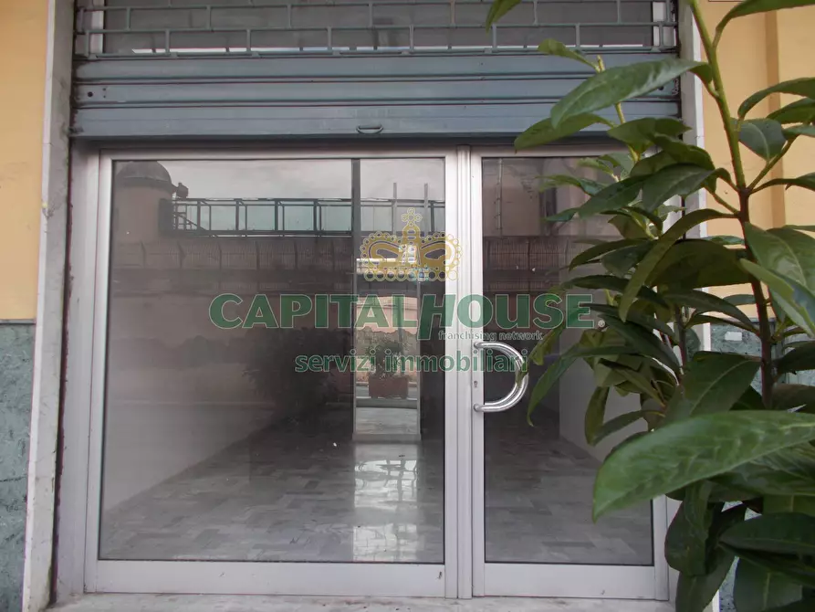 locale commerciale in affitto a Santa Maria Capua Vetere