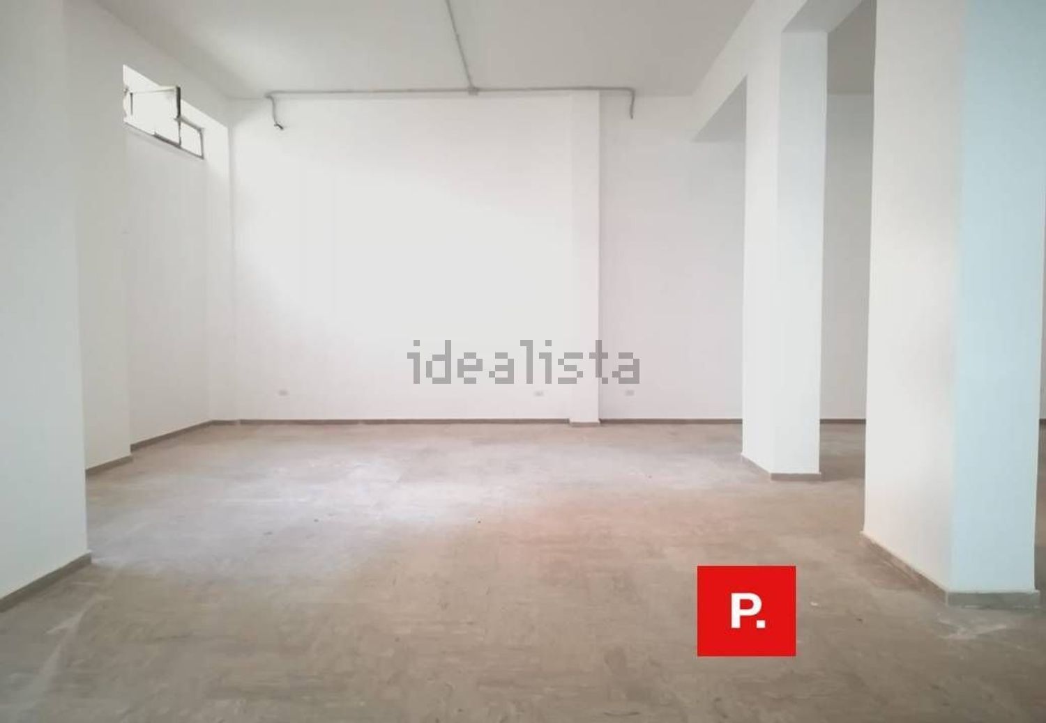 locale commerciale in affitto a Santa Maria Capua Vetere