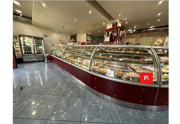 negozio in affitto a Santa Maria Capua Vetere