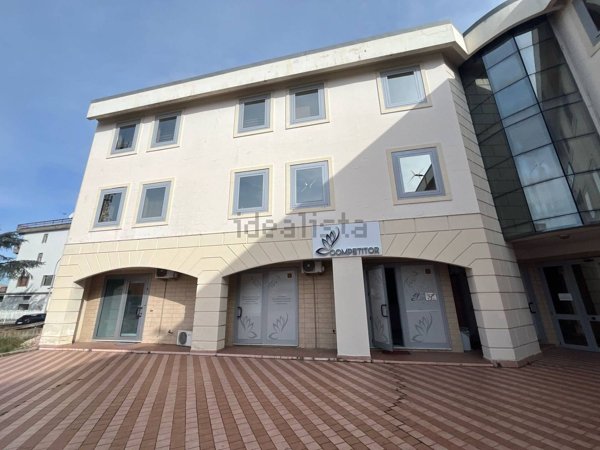 ufficio in affitto a Santa Maria Capua Vetere