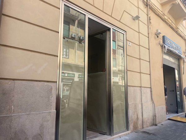 negozio in affitto a Santa Maria Capua Vetere