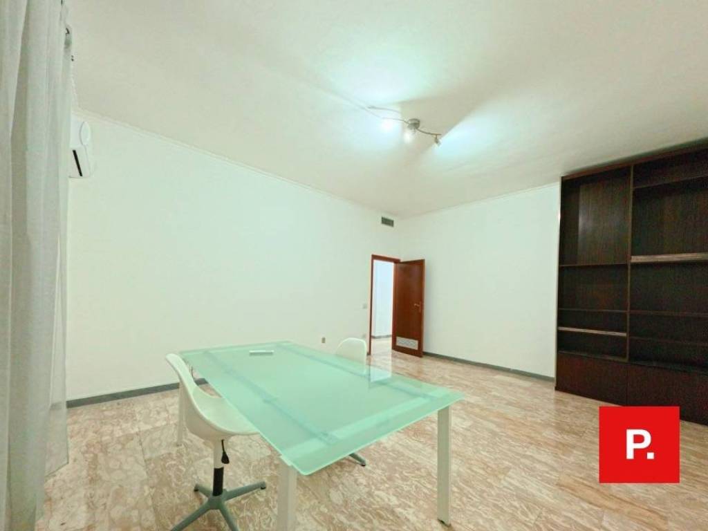 ufficio in affitto a Santa Maria Capua Vetere