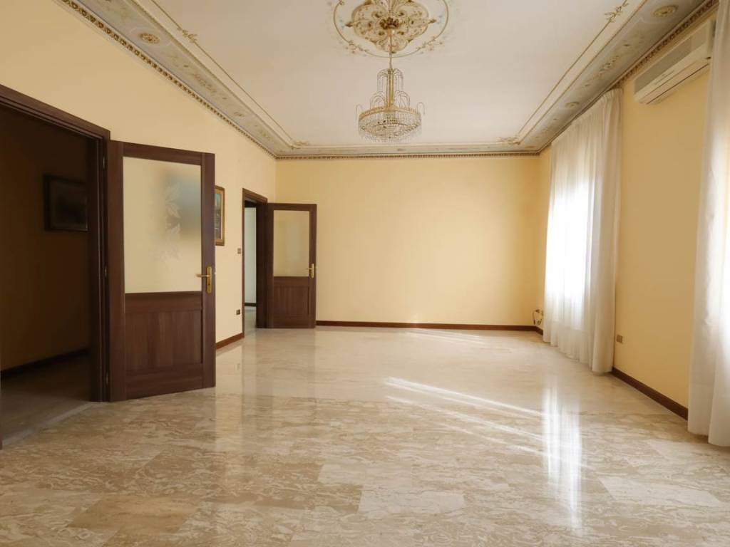 appartamento in affitto a Santa Maria Capua Vetere