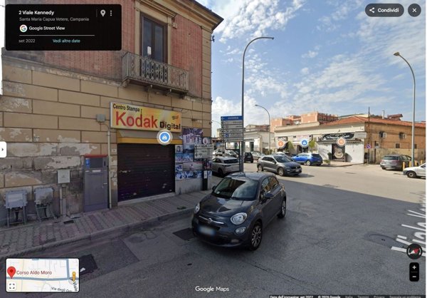 locale commerciale in affitto a Santa Maria Capua Vetere