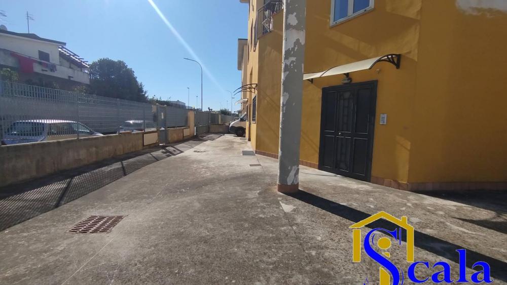 ufficio in affitto a Santa Maria Capua Vetere in zona Sant'Andrea dei Lagni