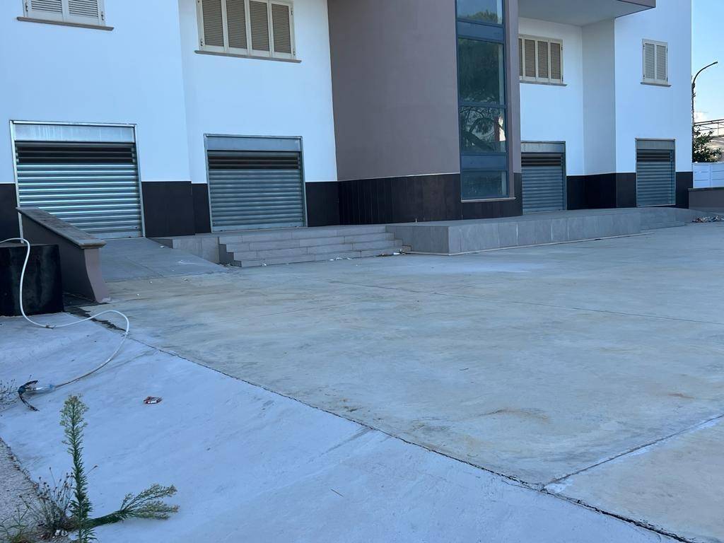 negozio in affitto a Sant'Arpino