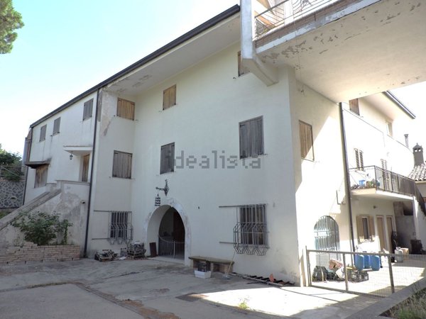 casa indipendente in affitto a Sessa Aurunca