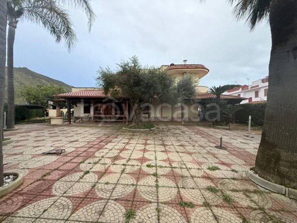 casa indipendente in affitto a Sessa Aurunca