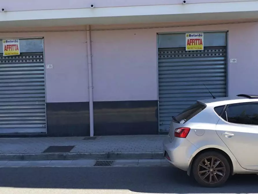 negozio in affitto a Succivo