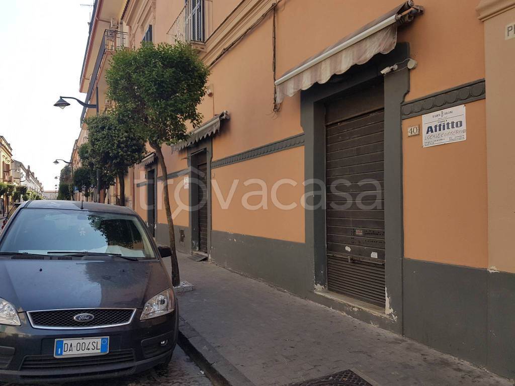 negozio in affitto a Succivo
