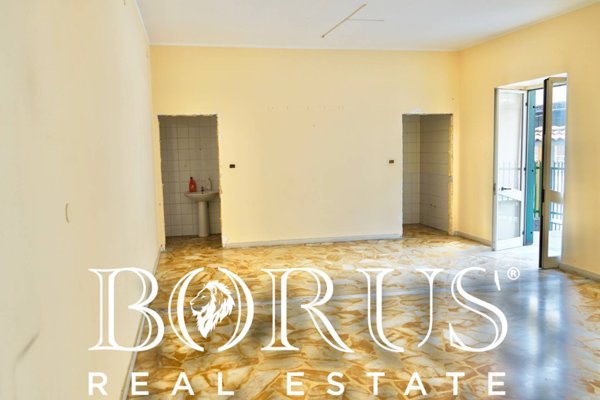 locale commerciale in affitto a Succivo