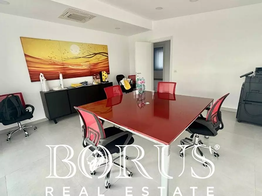 ufficio in affitto a Teverola