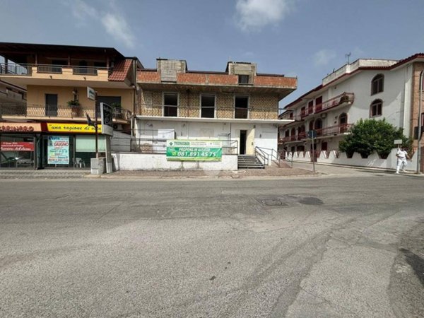 negozio in affitto a Teverola