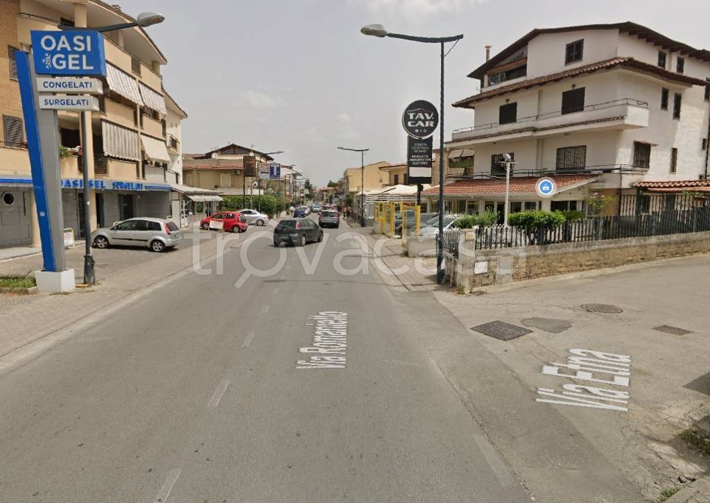appartamento in affitto a Trentola Ducenta