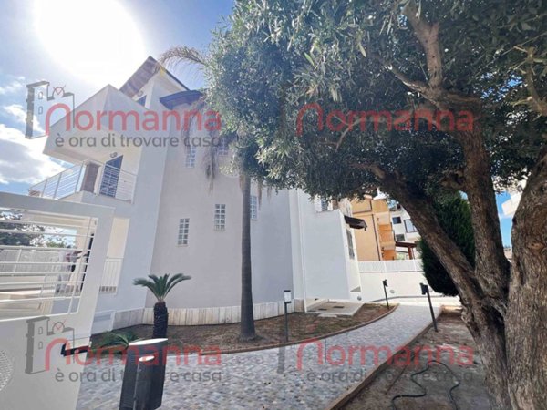 casa indipendente in affitto a Trentola Ducenta