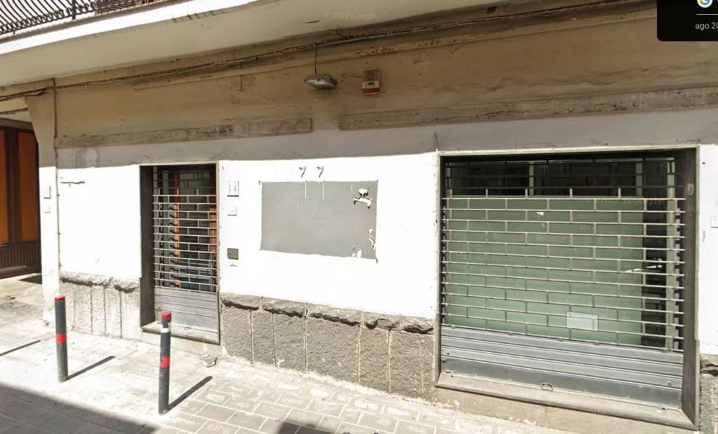 negozio in affitto a Trentola Ducenta
