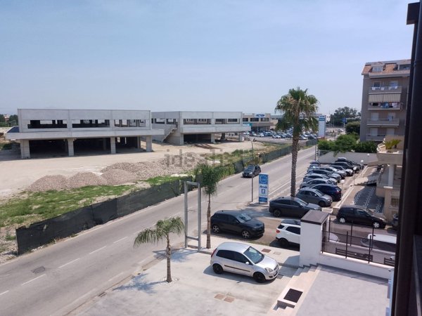 ufficio in affitto a Trentola Ducenta in zona Ischitella