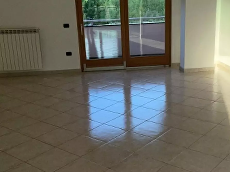 appartamento in affitto a Trentola Ducenta