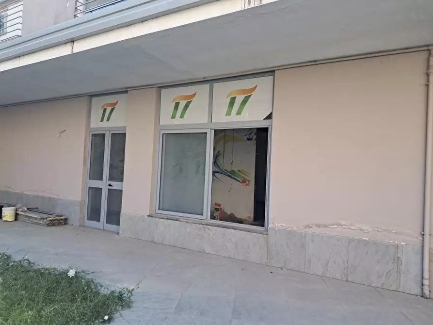 ufficio in affitto a Trentola Ducenta