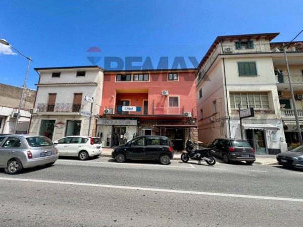 appartamento in affitto a Vairano Patenora in zona Vairano Scalo