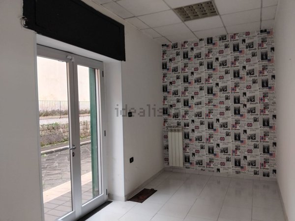 ufficio in affitto a Villa di Briano