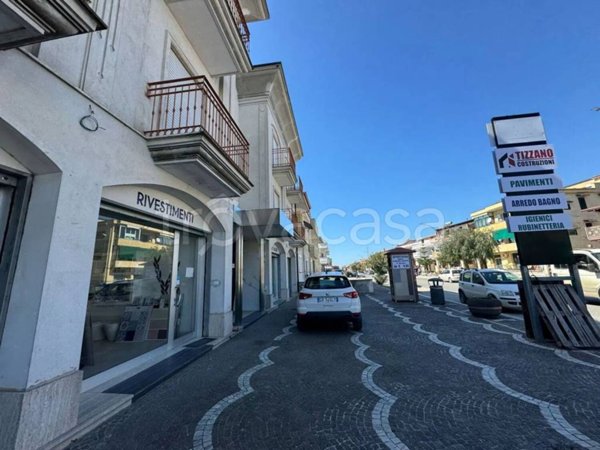 ufficio in affitto a Villa Literno