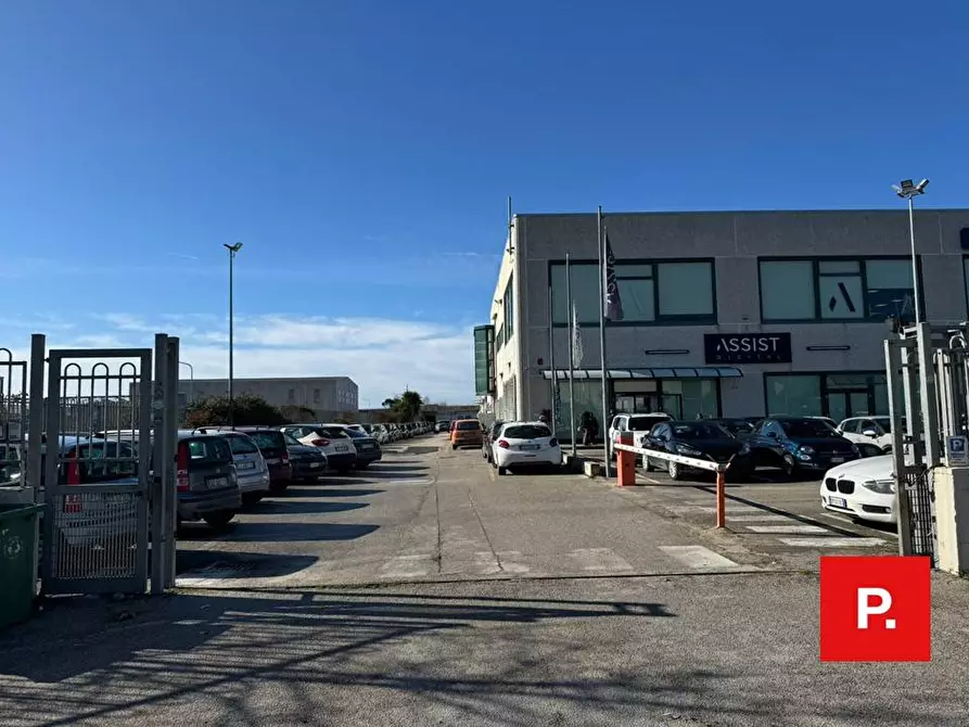 ufficio in affitto a Vitulazio