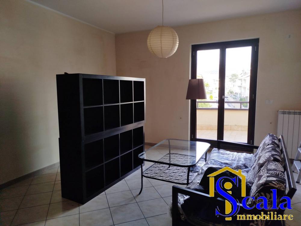 appartamento in affitto a Vitulazio