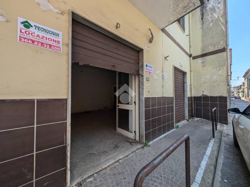 negozio in affitto a San Marco Evangelista