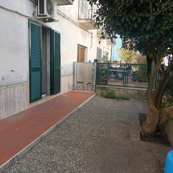 appartamento in affitto ad Amorosi