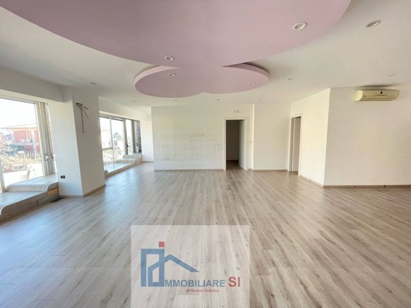 locale commerciale in affitto ad Apice