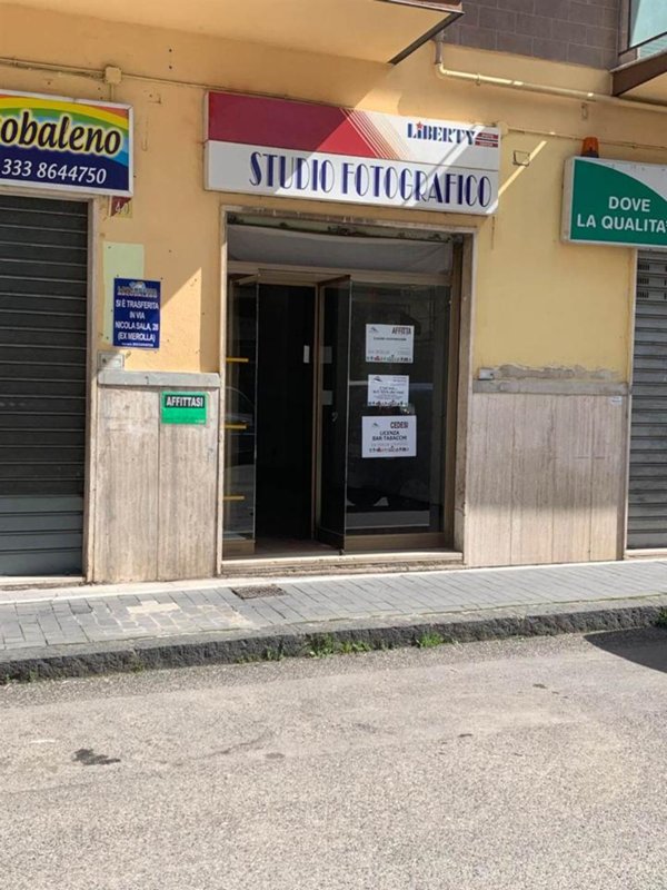 locale commerciale in affitto a Benevento in zona Mellusi / Atlantici