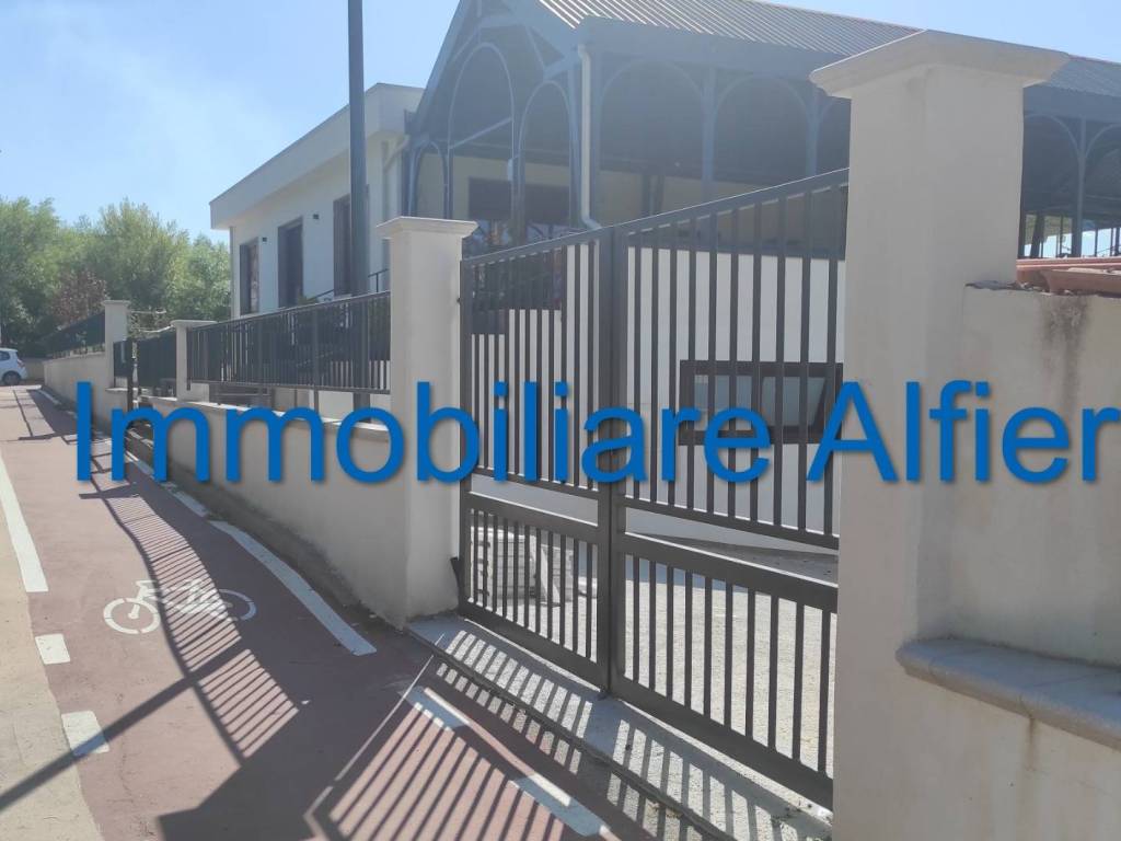 locale commerciale in affitto a Benevento in zona Porta Rufina