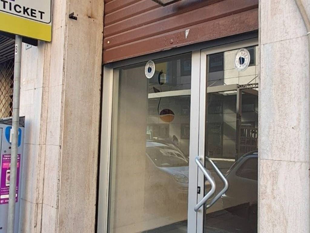 negozio in affitto a Benevento in zona Centro Storico