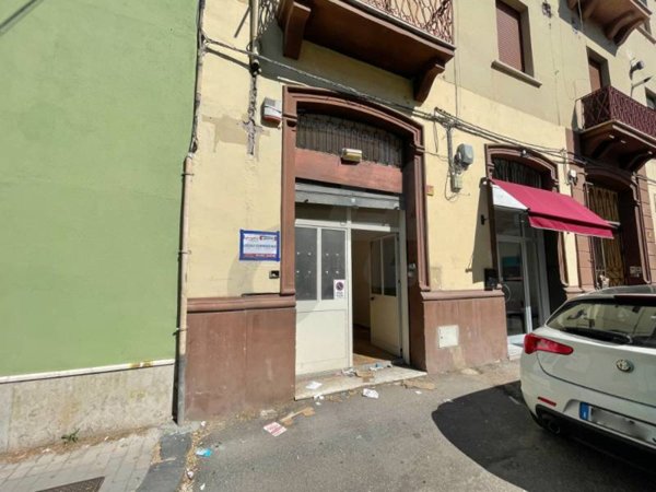locale commerciale in affitto a Benevento in zona Ferrovia