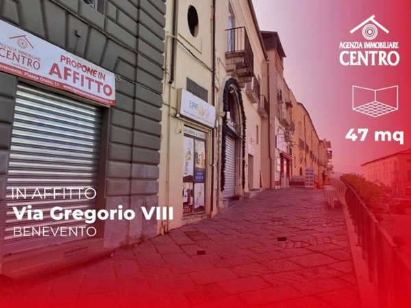 negozio in affitto a Benevento in zona Centro Storico