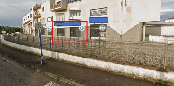 locale commerciale in affitto a Benevento