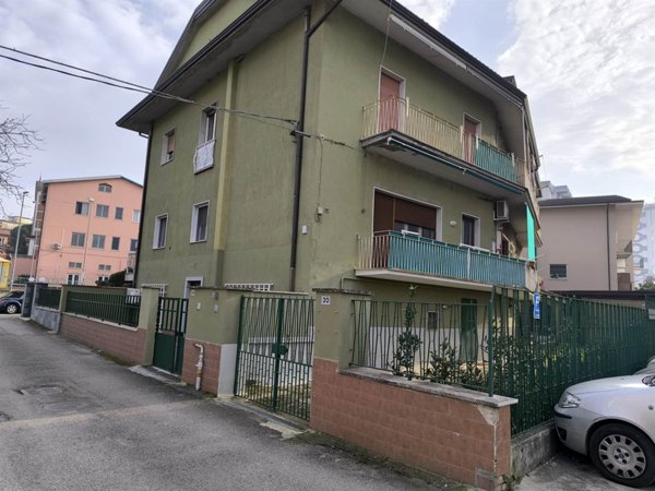 appartamento in affitto a Benevento in zona Mellusi / Atlantici