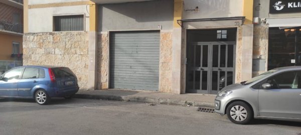 locale commerciale in affitto a Benevento