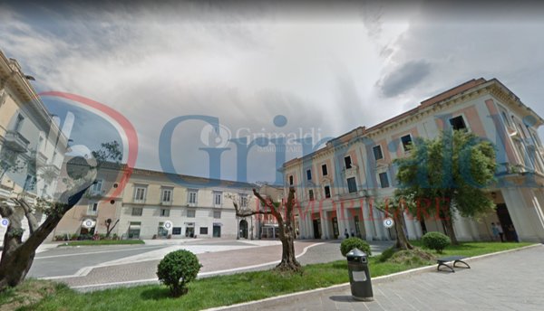 locale commerciale in affitto a Benevento in zona Centro Storico