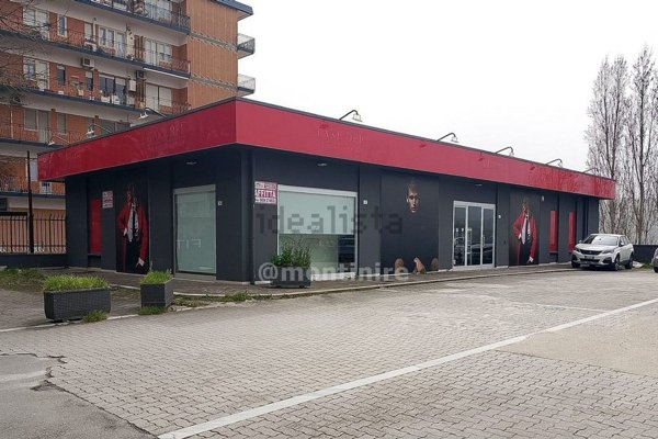 locale commerciale in affitto a Benevento