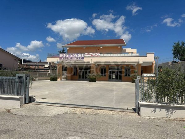 locale commerciale in affitto a Benevento