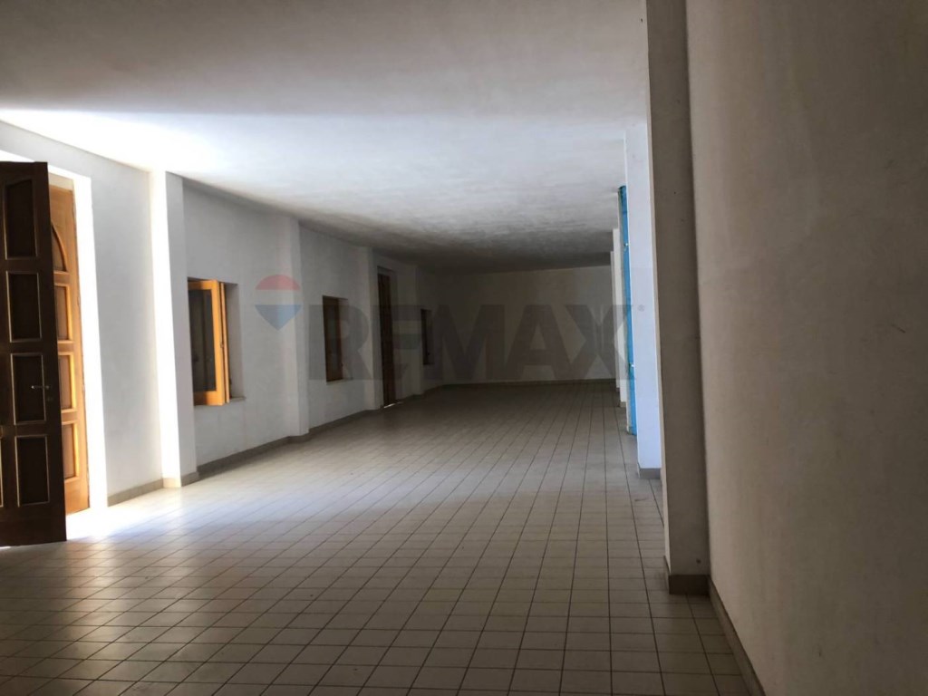 negozio in affitto a Benevento