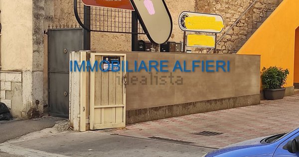 locale commerciale in affitto a Benevento