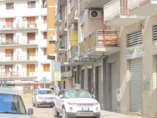 locale commerciale in affitto a Benevento in zona Centro Storico