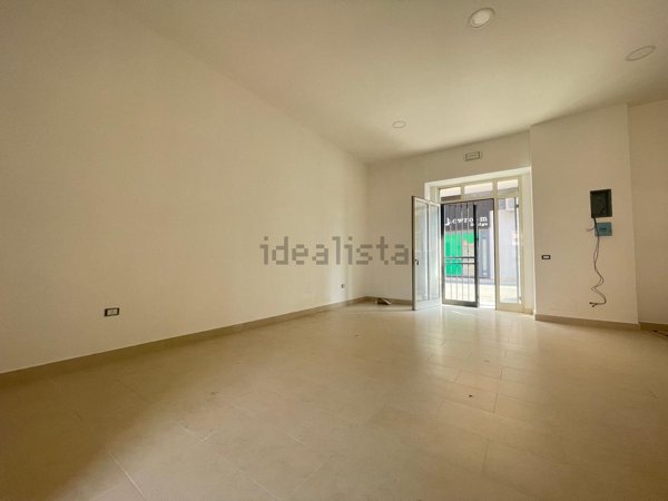 locale commerciale in affitto a Benevento in zona Centro Storico