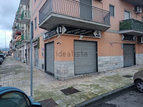 locale commerciale in affitto a Benevento in zona Libertà